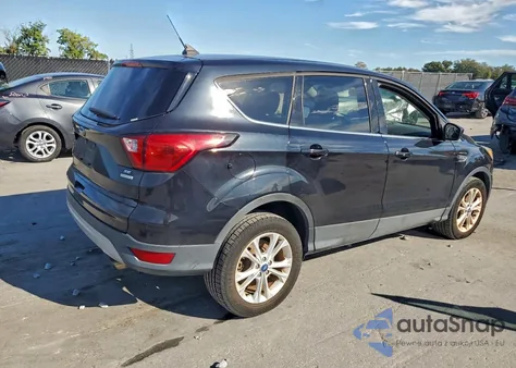 2019 Ford Escape Se from USA, damaged, VIN 1FMCU0GD2KUA06982